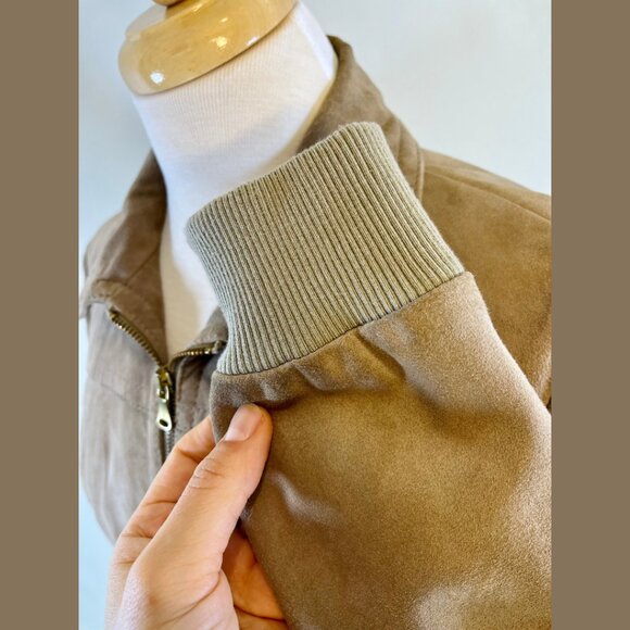 D&G Women's Tan Suede Bomber Style Jacket - Women Italian Size 44 - Picture 11 of 16